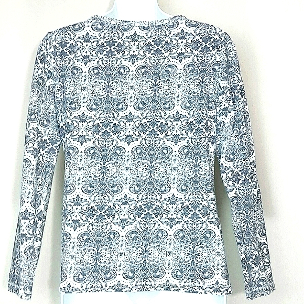 Made for Life Black White Medallion Print Long Sleeve Cotton Stretch Top Small - Picture 3 of 4